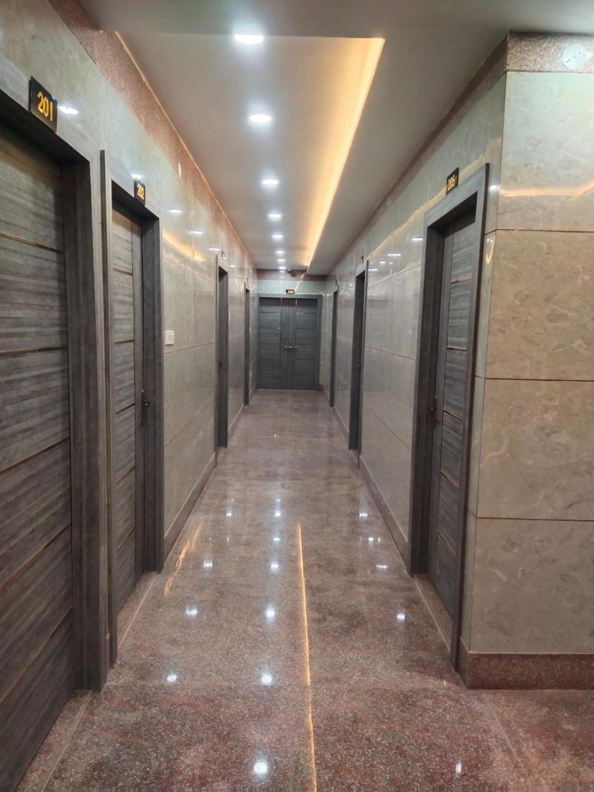 Hotel Utsav Palace Kanpur Dış mekan fotoğraf