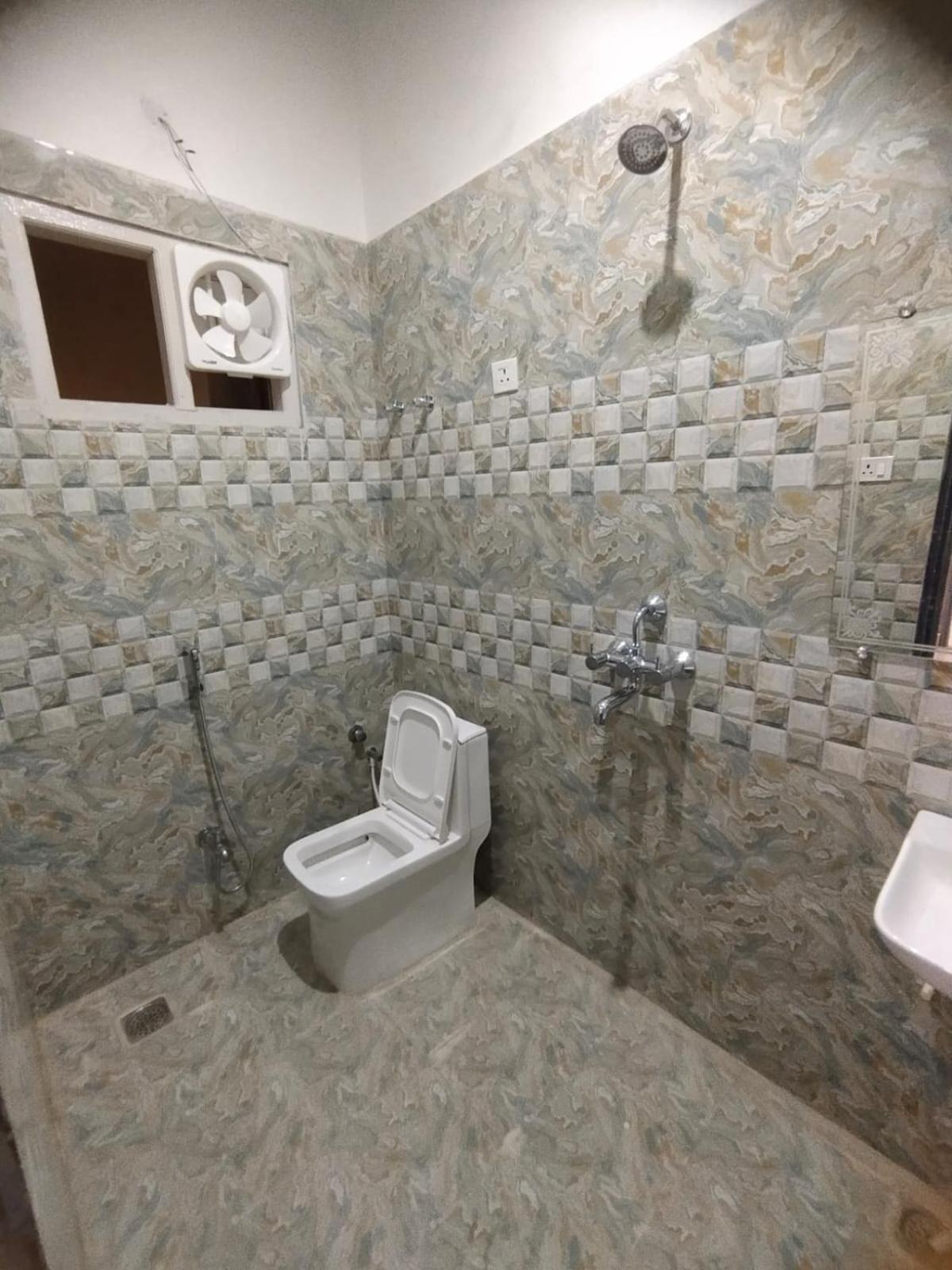 Hotel Utsav Palace Kanpur Dış mekan fotoğraf