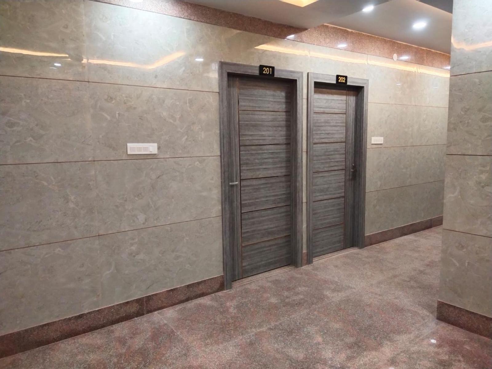 Hotel Utsav Palace Kanpur Dış mekan fotoğraf